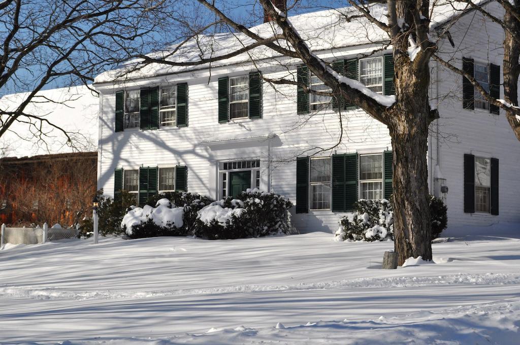 Colby Hill Inn Henniker Екстериор снимка